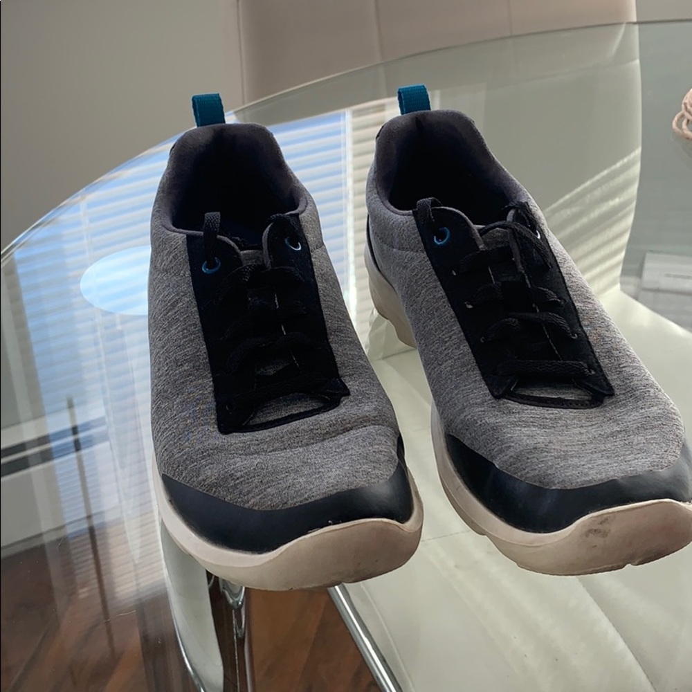 Crocs Sneakers
